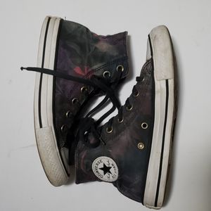 Purple floral Converse - Size 6